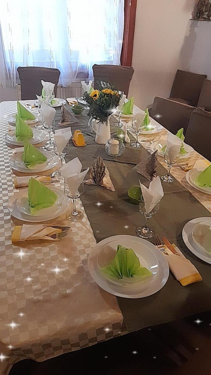 Vila Family House Buşteni Exteriér fotografie